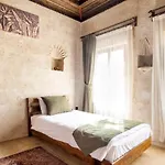 Uzay Cave Otel Ürgüp