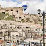 Otel Uzay Cave 3*