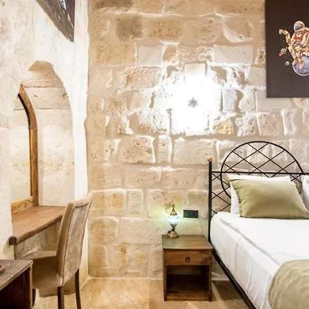 Uzay Cave Szálloda Ürgüp