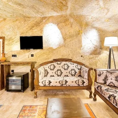 Uzay Cave Ürgüp